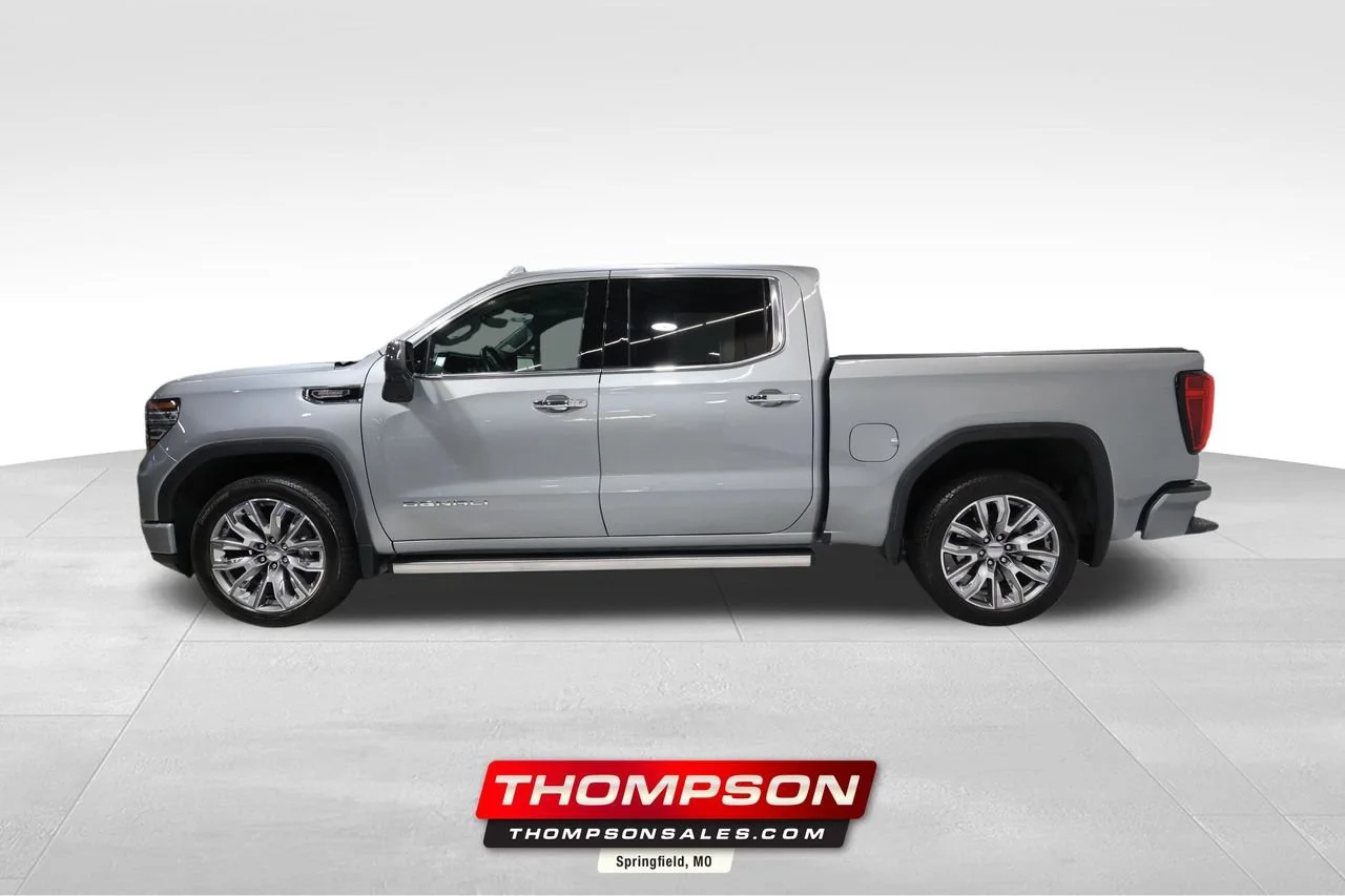 2025 GMC Sierra 4WD Crew Cab Short Box Denali's photo