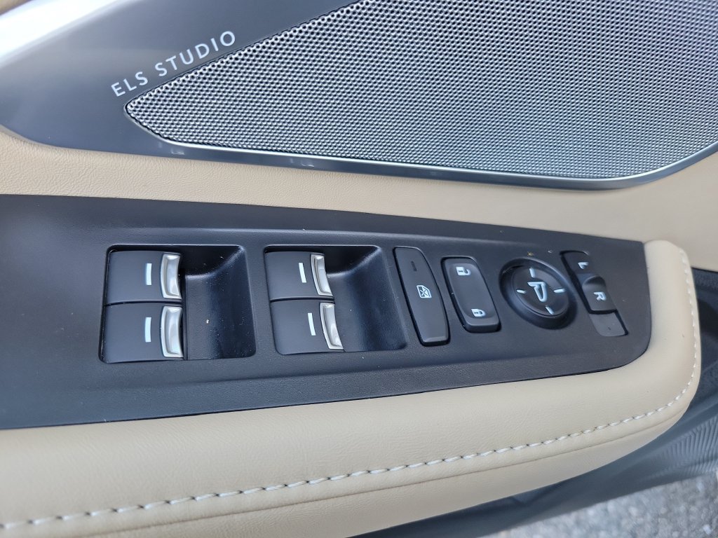 Used 2024 White Acura Technology Package image 22