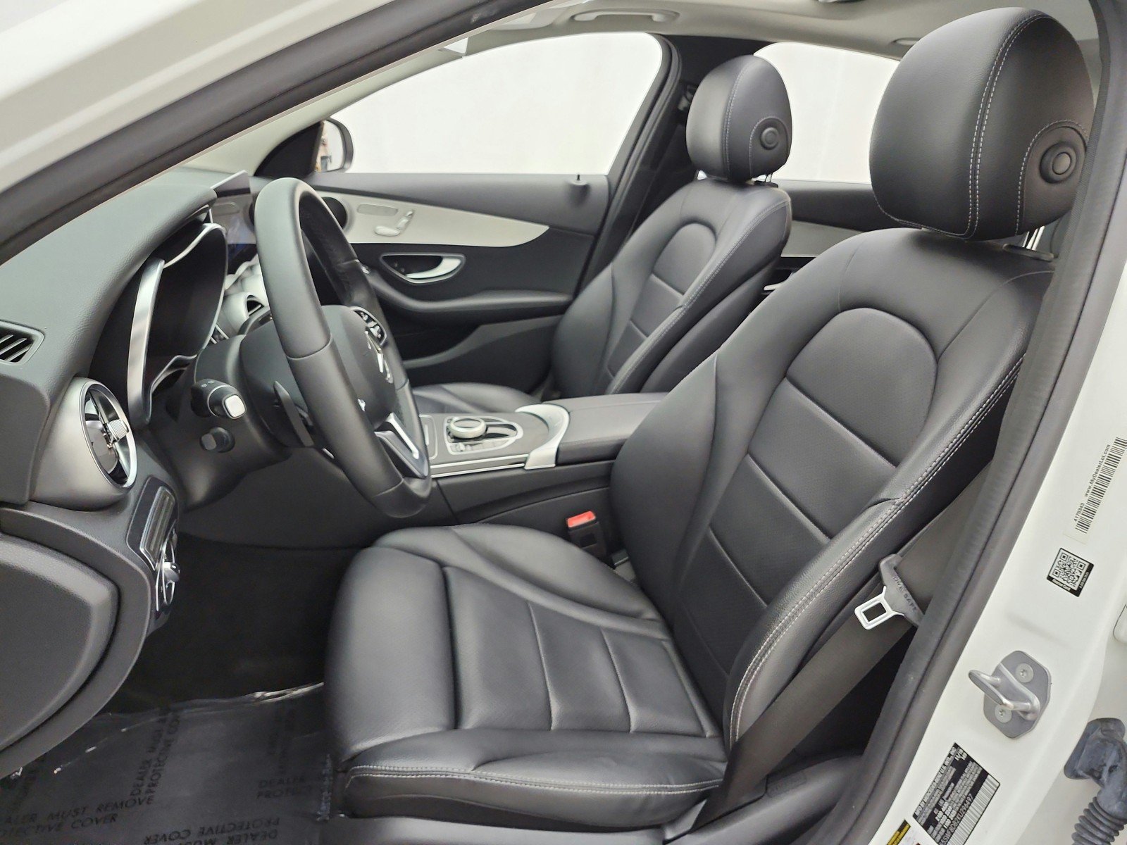 Used 2019 Polar White Mercedes-Benz C 300 Sedan image 15