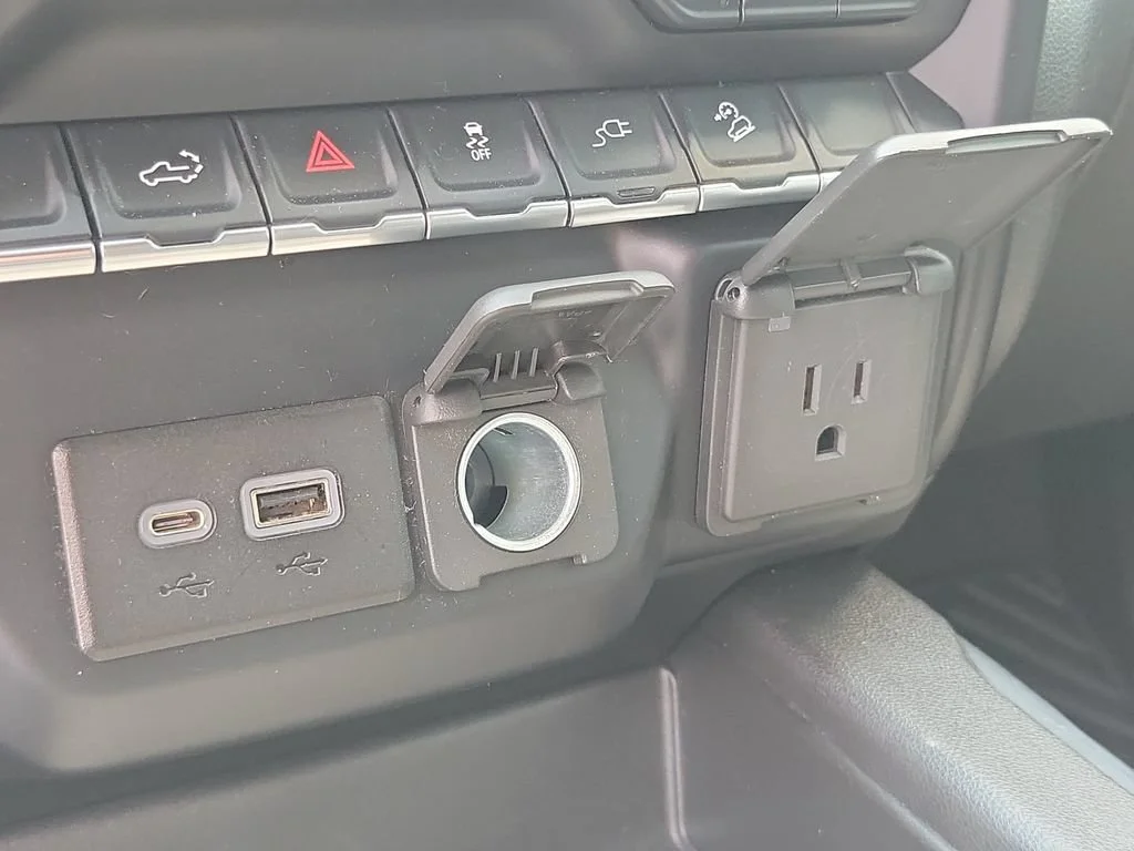 2022 Chevrolet Silverado 2500HD LTZ - Photo 20