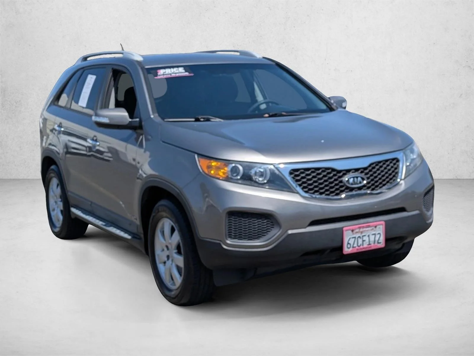 Used 2013 Titanium Silver Kia LX image 3
