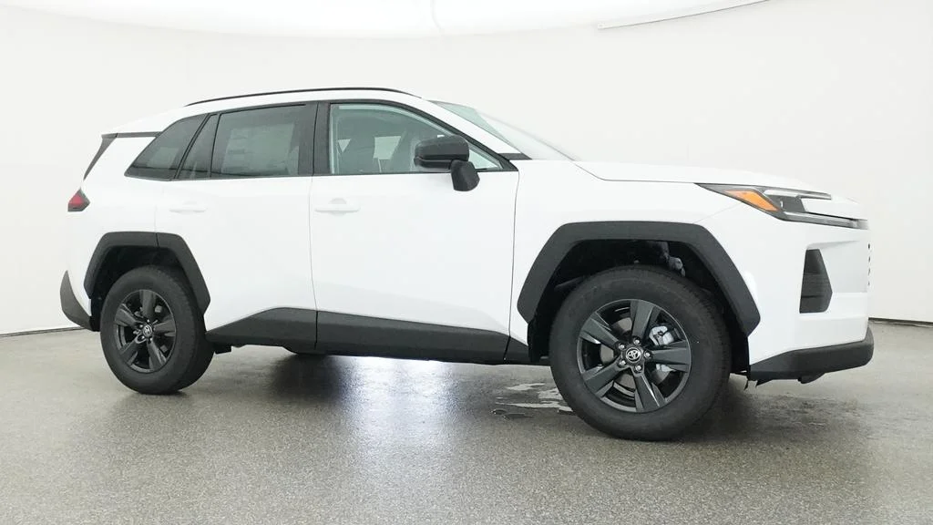 New 2026 Ice Cap Toyota LE image 11