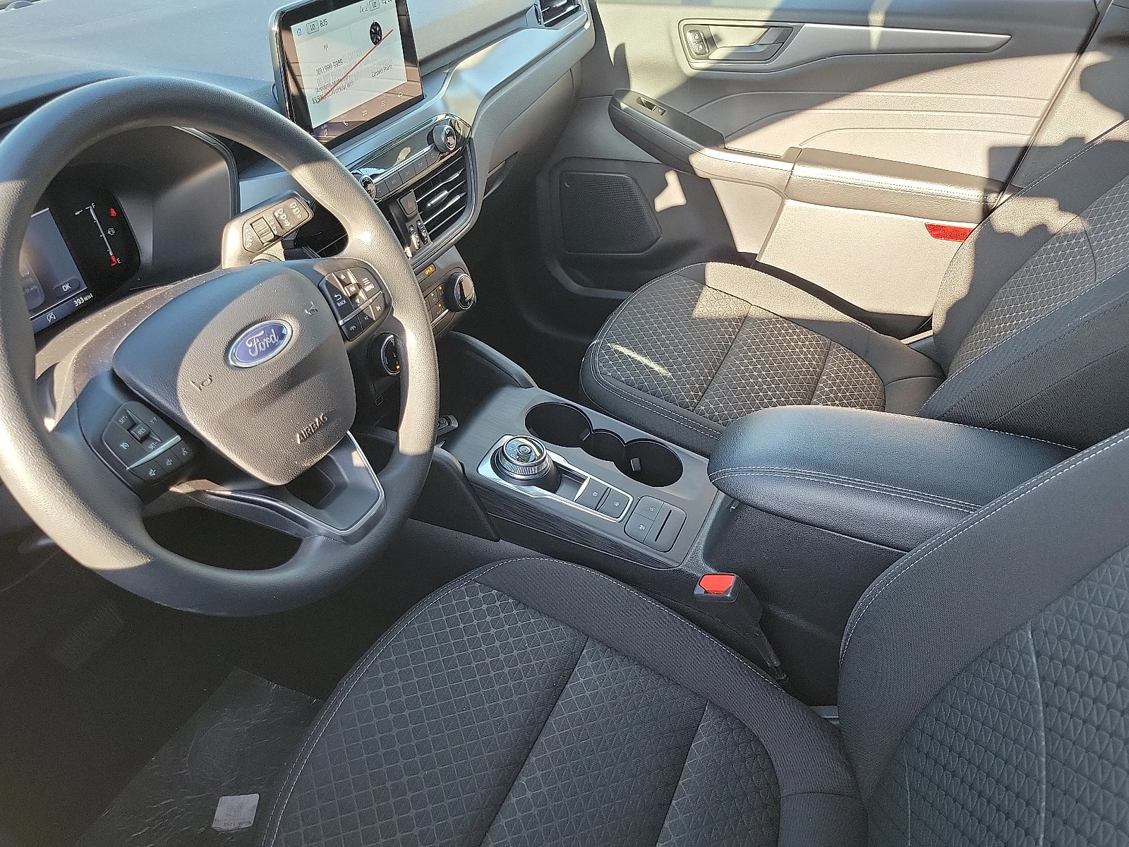 Used 2025 Silver Metallic Ford Active image 4
