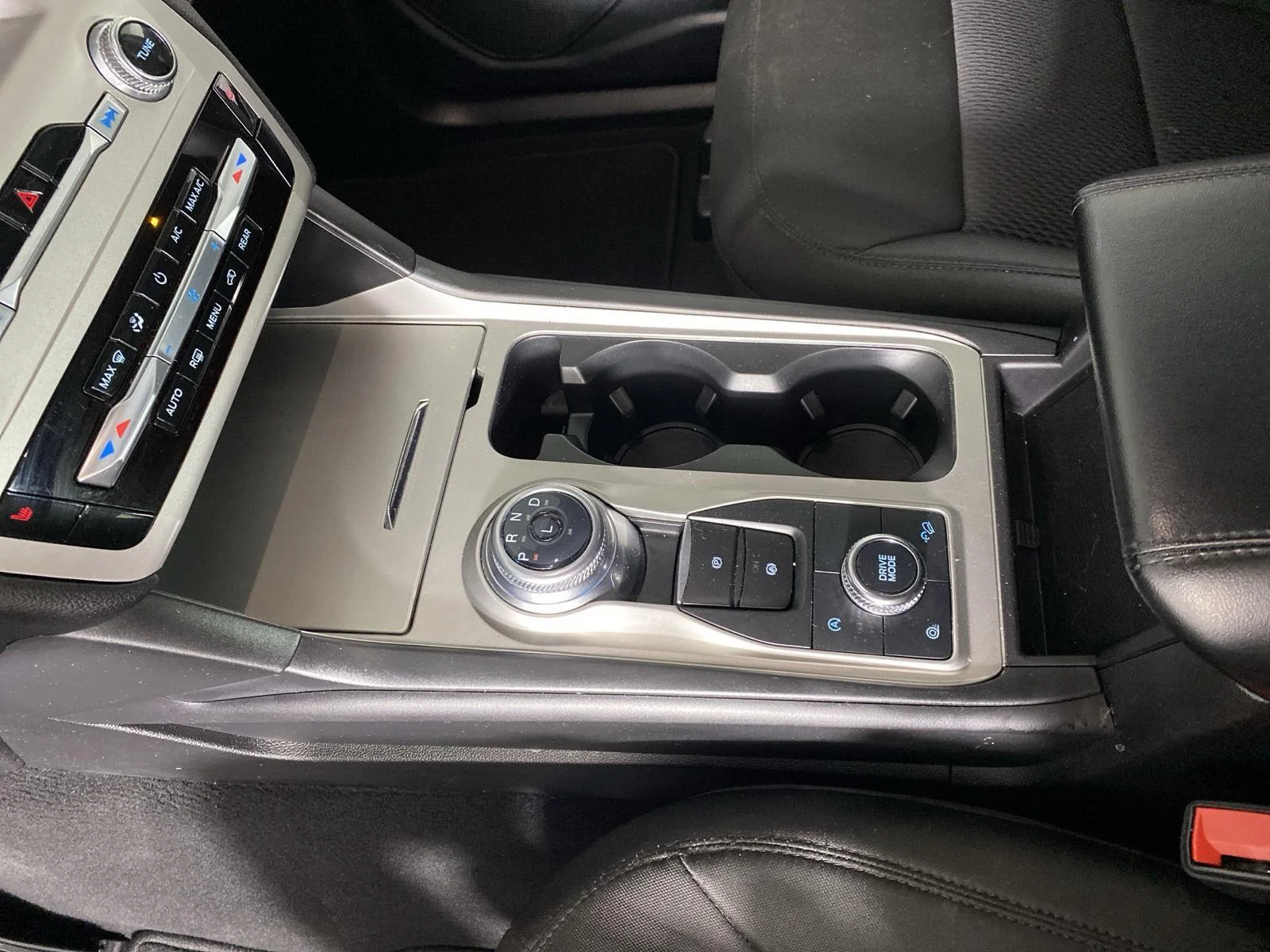 Used 2023 Iconic Silver Ford XLT image 24