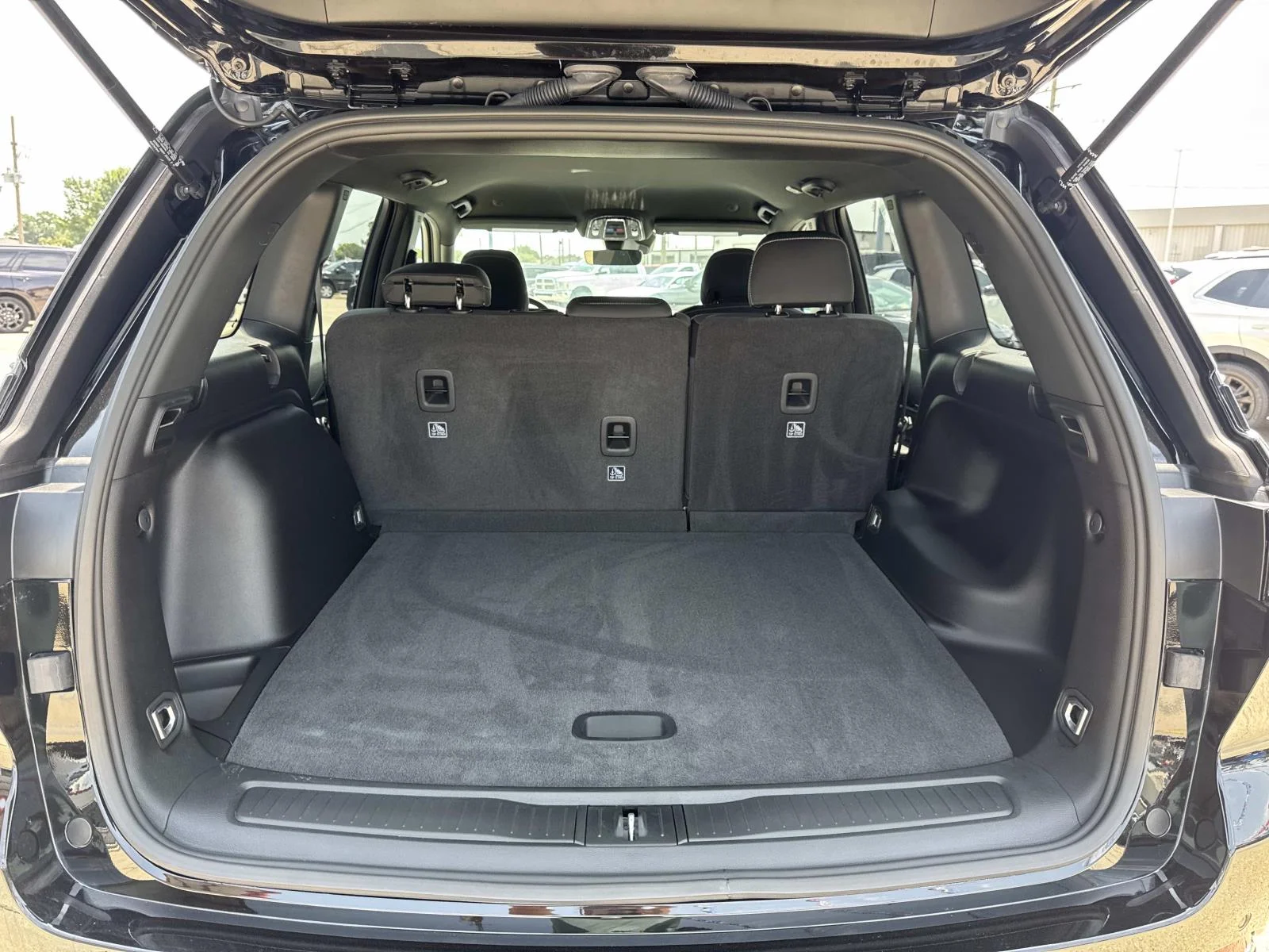 Used 2025 Black Jeep Laredo image 8