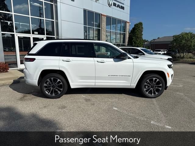 2025 Jeep Grand Cherokee Overland - Photo 7