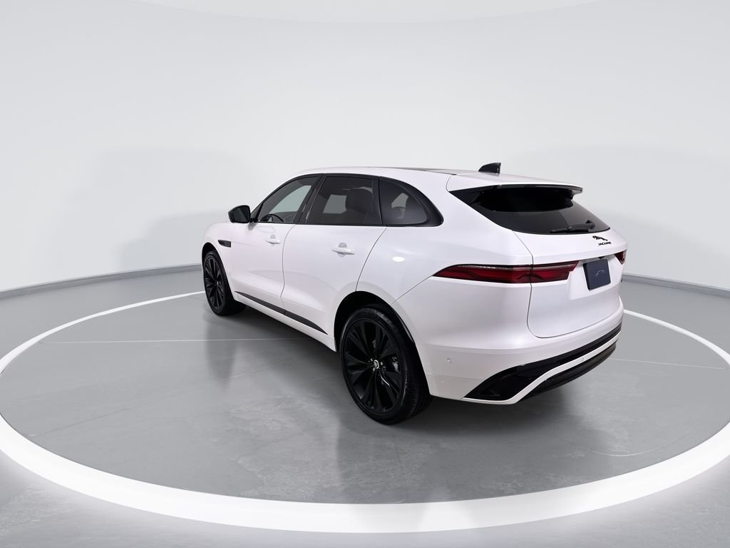 2026 Jaguar F-Pace R-Dynamic S - Photo 6