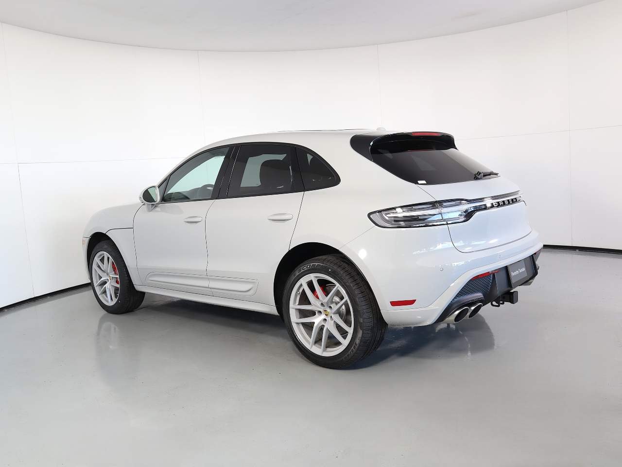 Certified Used 2026 Chalk Porsche Macan S image 3