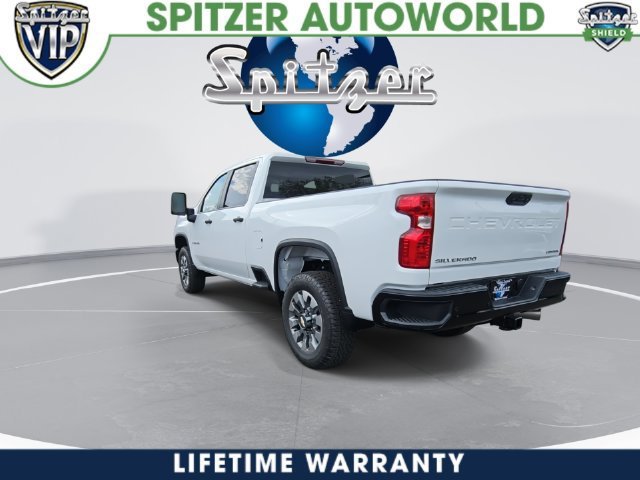 New 2026 Summit White Chevrolet Custom image 10