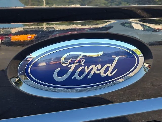 Used 2017 Black Ford Lariat image 19
