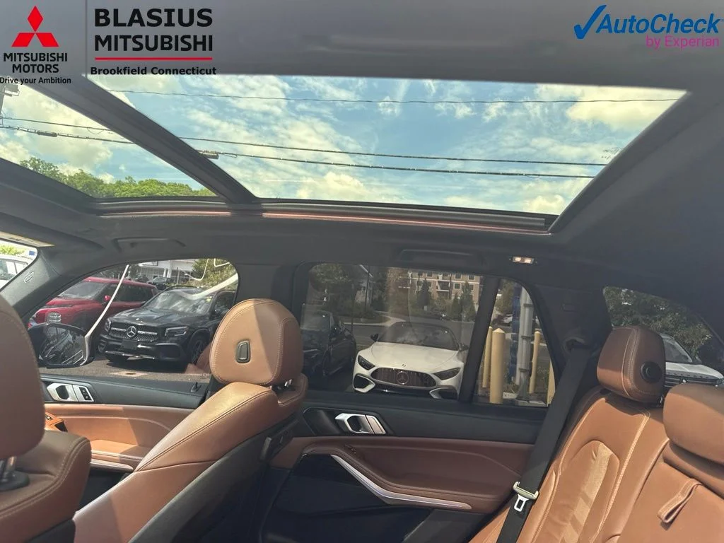 Used 2020 Black BMW xDrive40i image 42