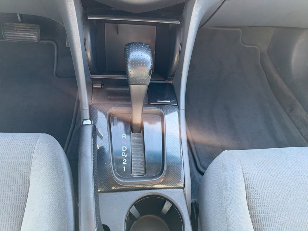 Used 2006 Blue Honda SE image 13