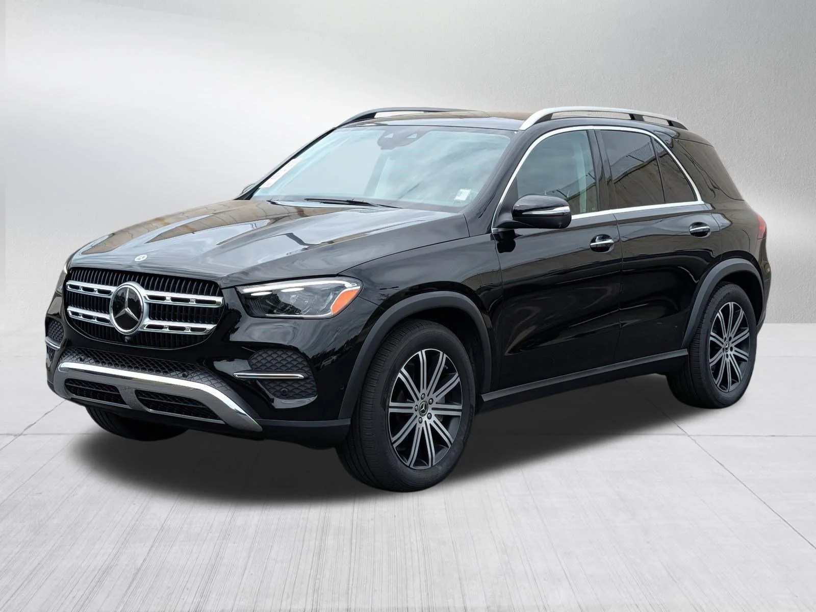 Used 2024 Black Mercedes-Benz GLE 450 image 3