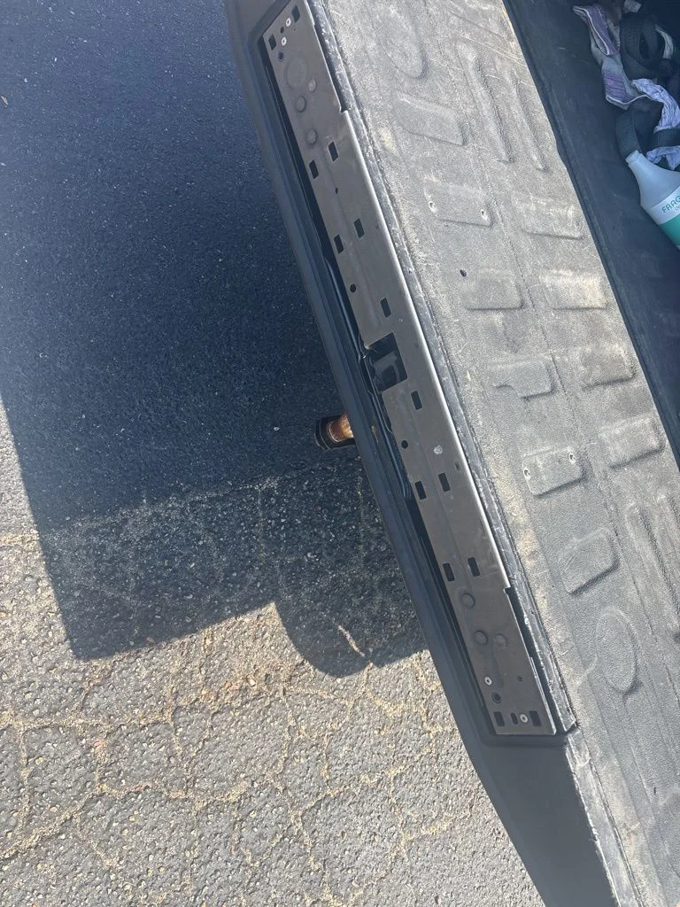 Used 2019 Gray Ford Lariat image 6