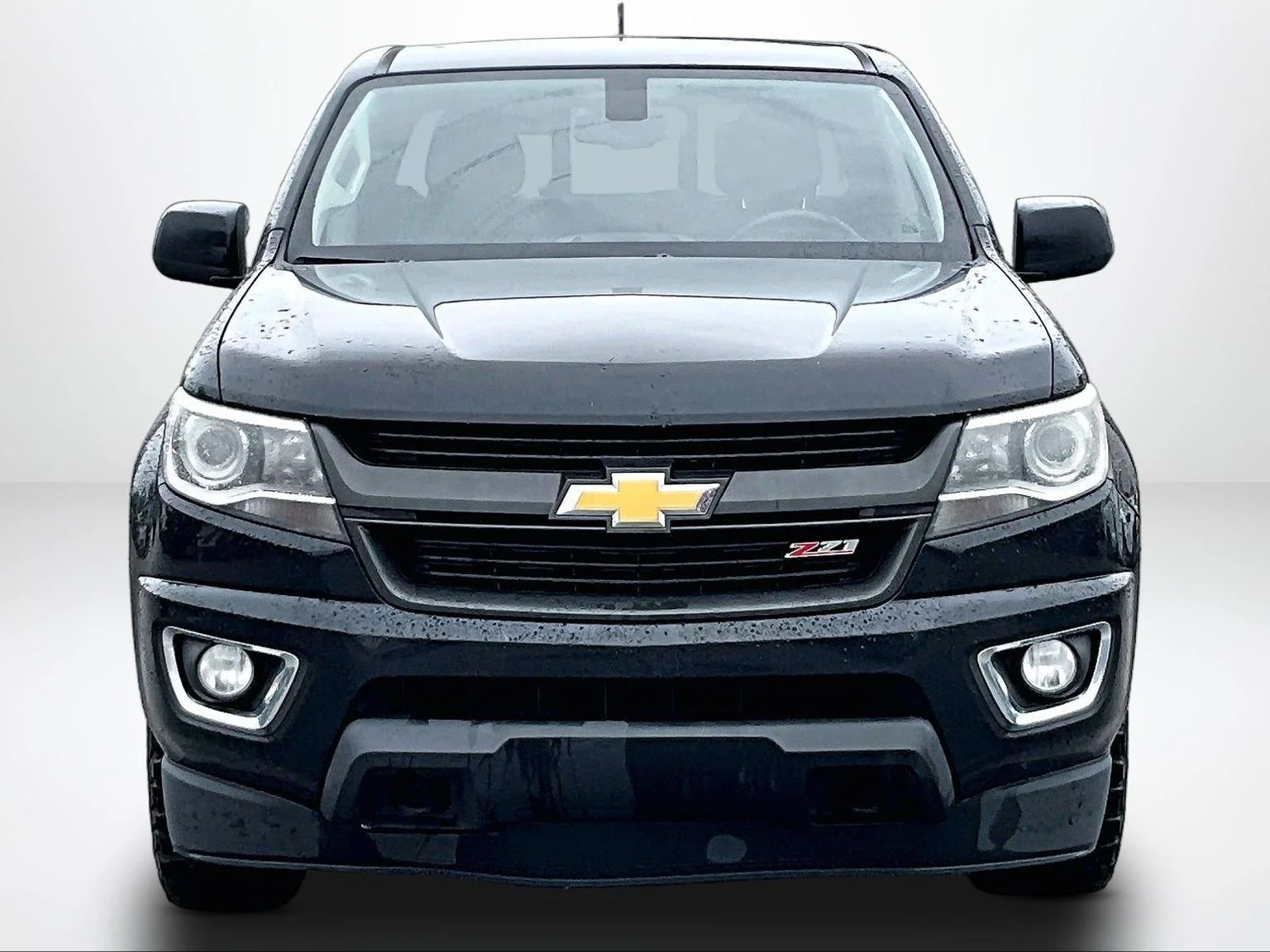 Used 2016 Black Chevrolet Z71 image 4