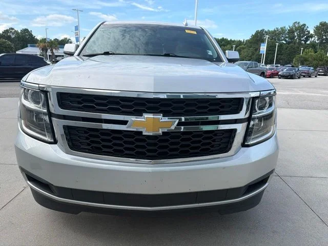 Used 2019 Silver Chevrolet LS image 8