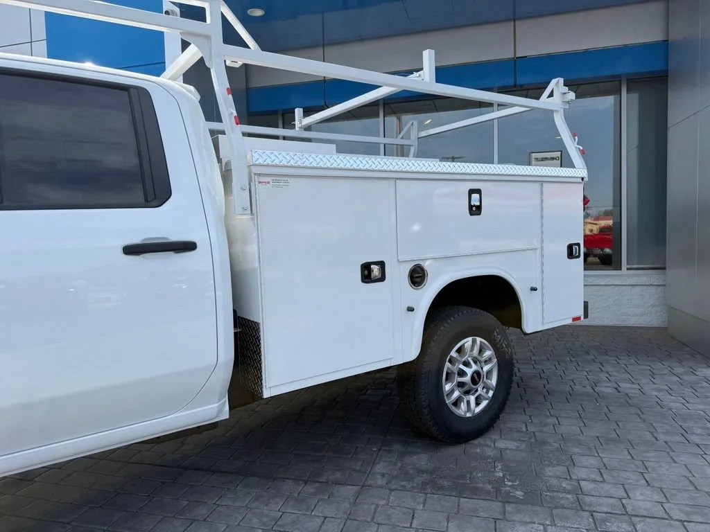 New 2026 Summit White GMC Pro image 6