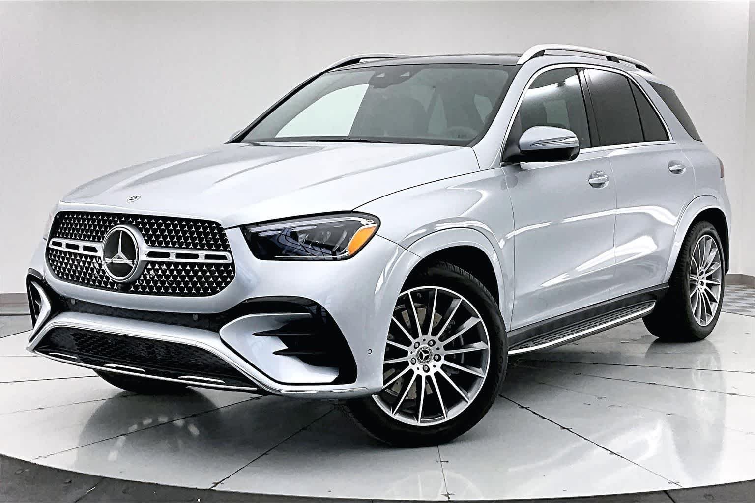 New 2026 Cirrus Silver Metallic Mercedes-Benz GLE 450 image 1