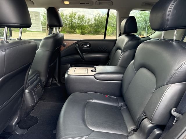 Used 2023 Gray Nissan SL image 12