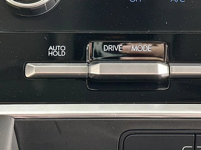 New 2026 Hyundai SANTA FE HYBRID SEL