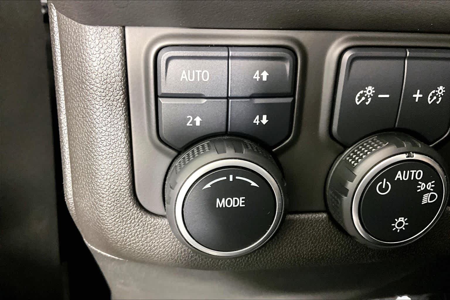 Used 2022 Dark Ash Metallic Chevrolet High Country image 64