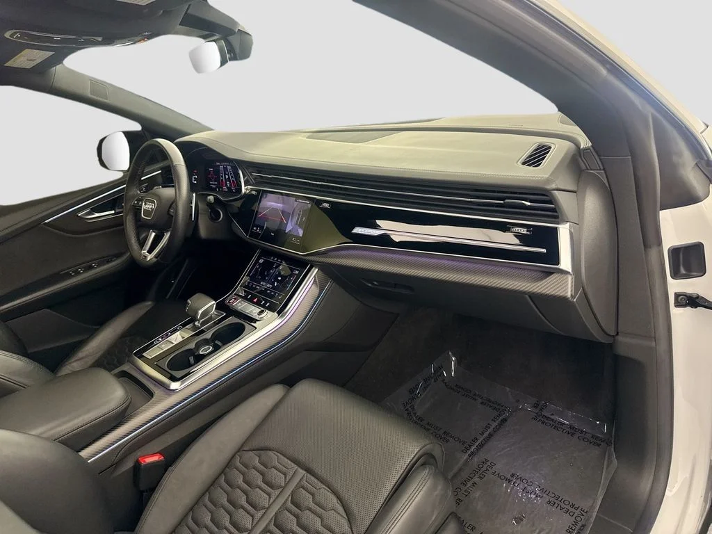 2023 Audi RS Q8 Base - Photo 31