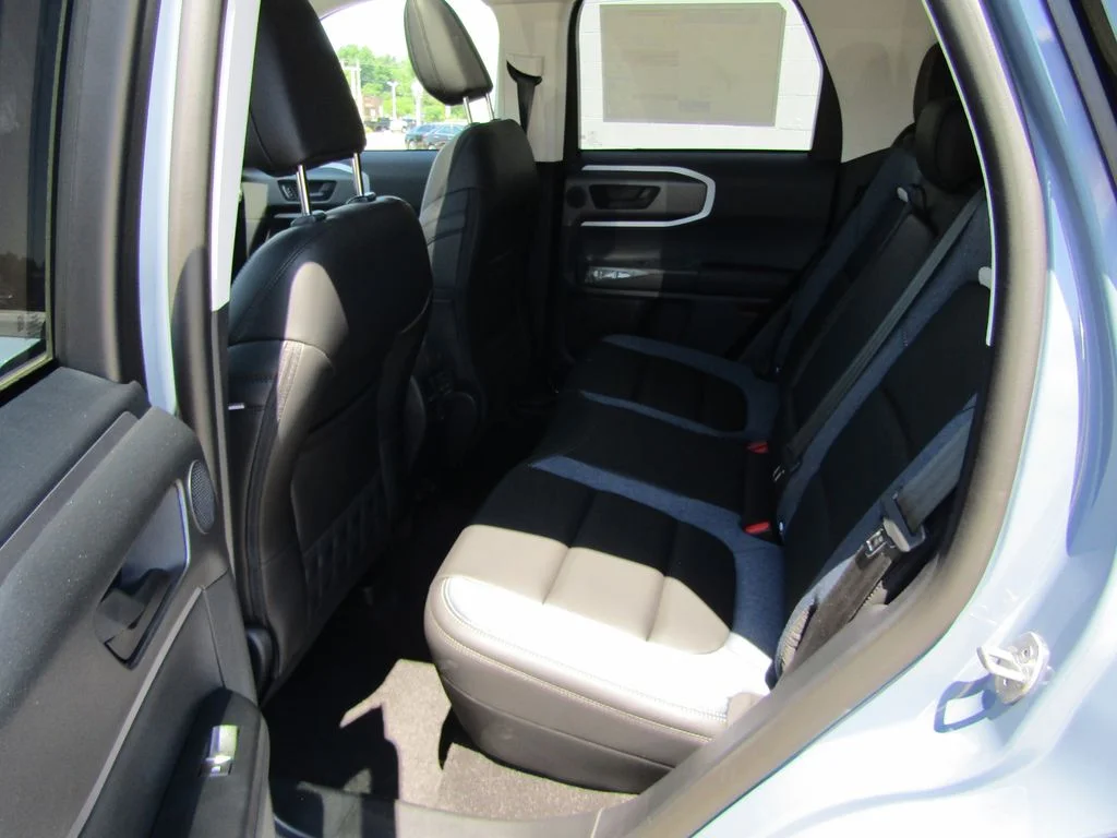 New 2026 Azure Gray Metallic Tri-Coat Ford Outer Banks® image 22