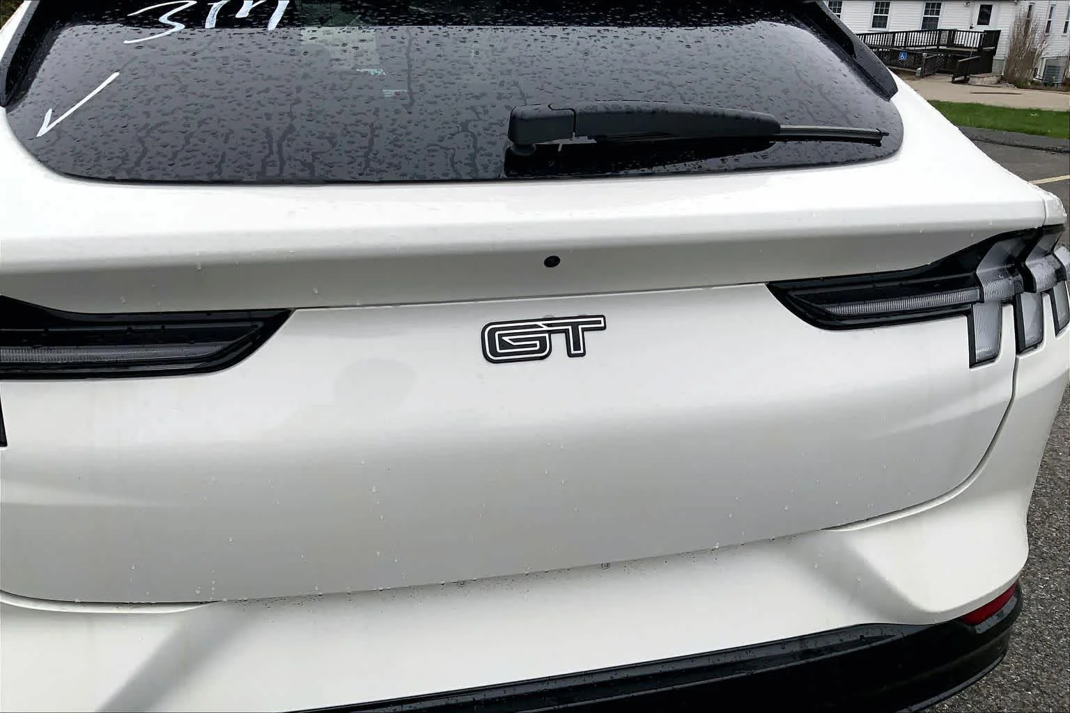 2026 Ford Mustang Mach-E GT - Photo 6
