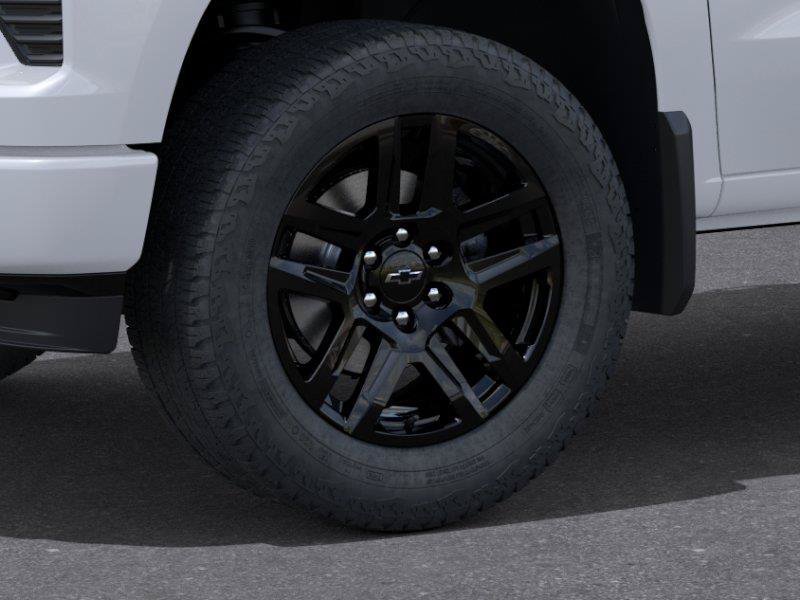 New 2026 Summit White Chevrolet RST image 9