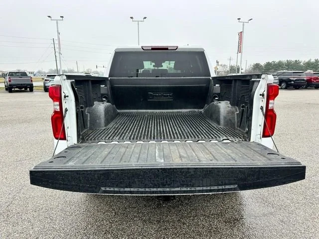 Certified Used 2022 Summit White Chevrolet RST image 5