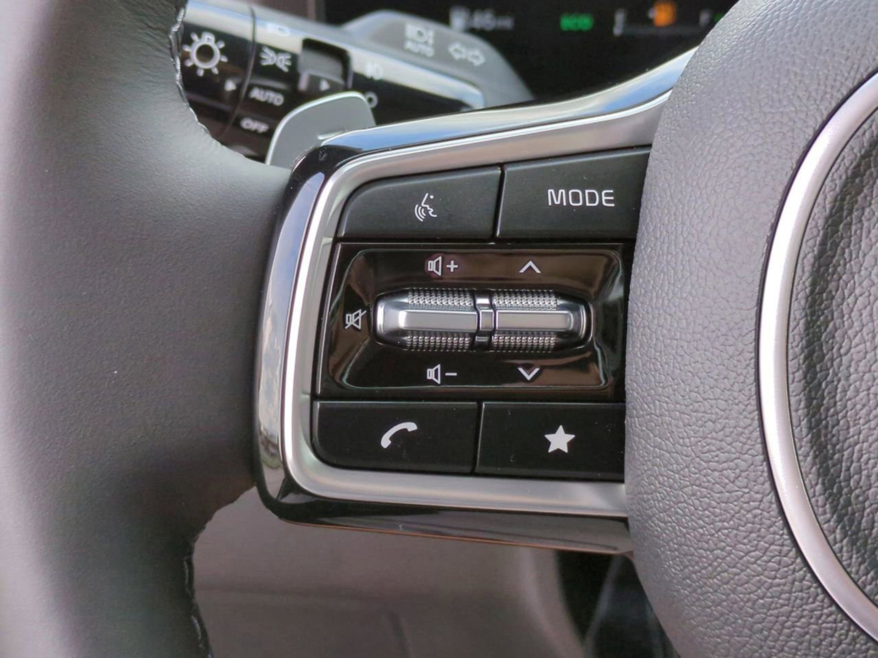 2026 Kia Carnival SX Prestige - Photo 32