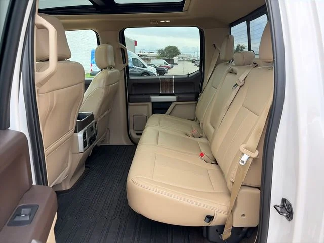 Used 2019 White Ford Lariat image 25