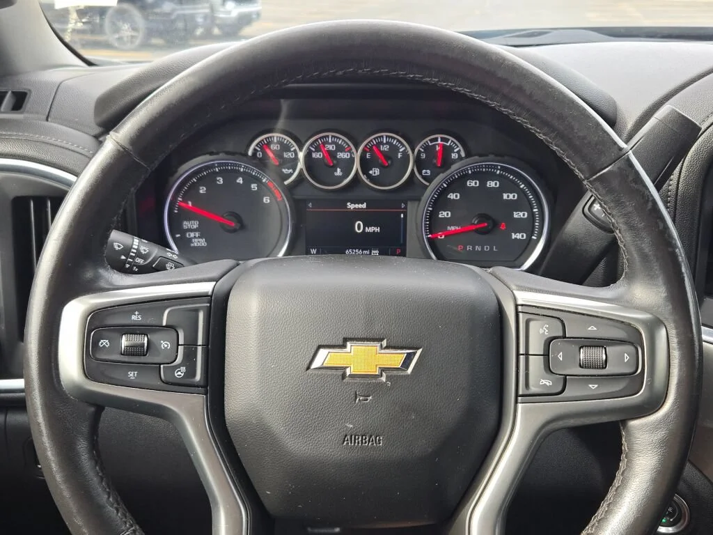 Used 2021 Black Chevrolet LT image 26