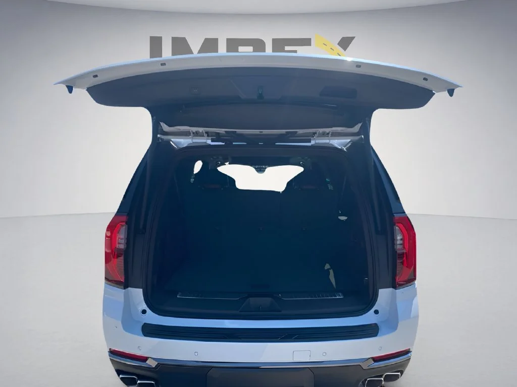 New 2026 Glacier White Tricoat GMC Denali Ultimate image 10