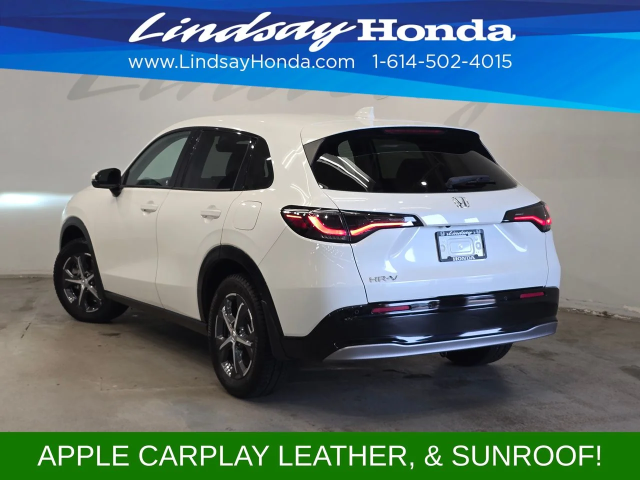 Used 2024 Platinum White Pearl Honda EX-L image 4