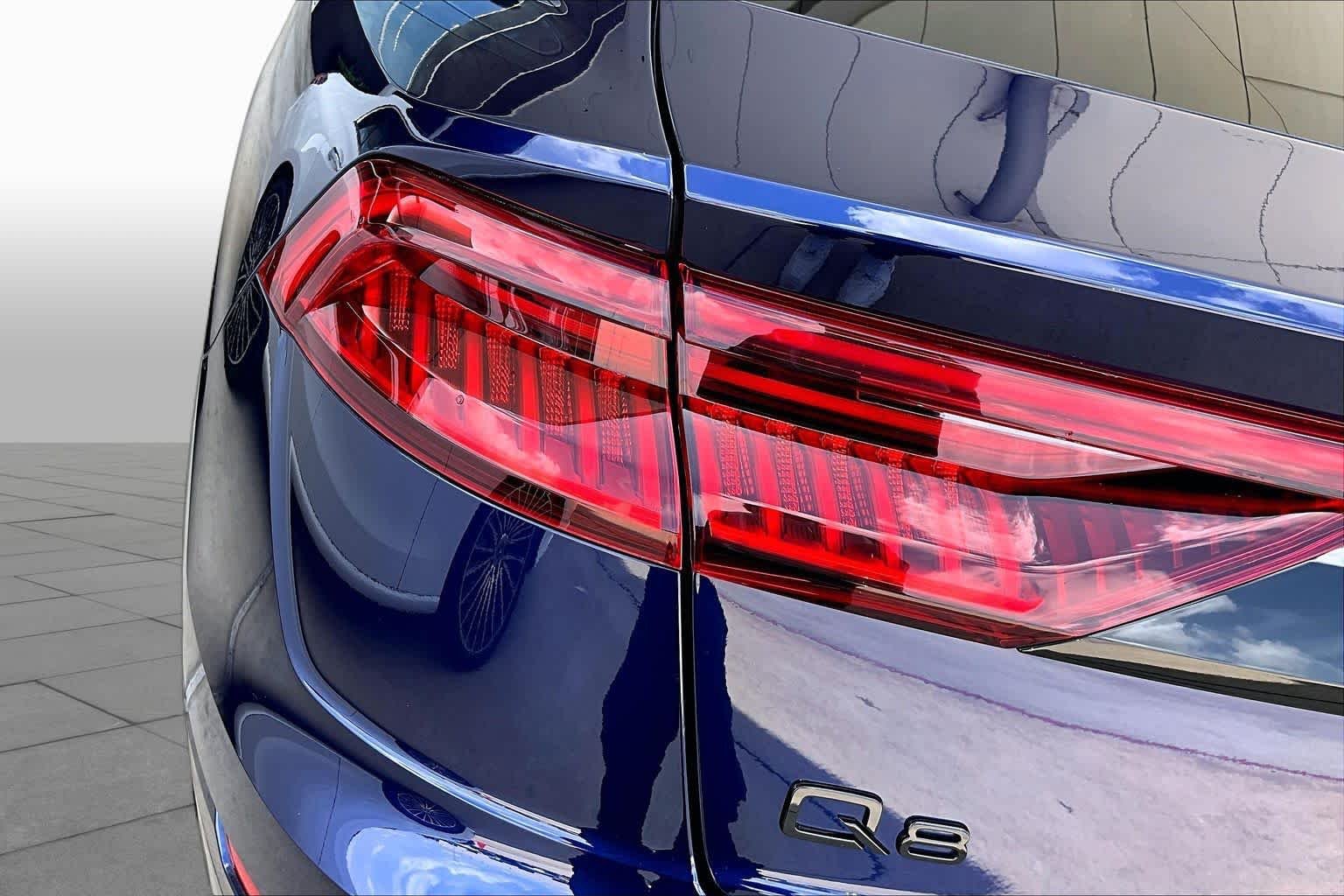 Used 2021 Navarra Blue Metallic Audi Premium Plus image 25