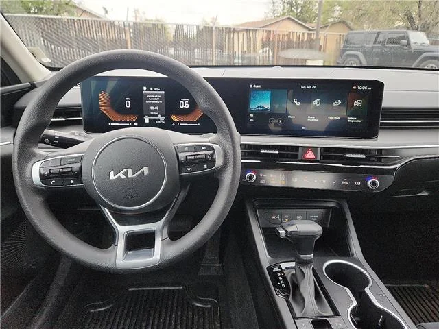 Used 2026 Gray KIA LXS Front-Wheel Drive image 10