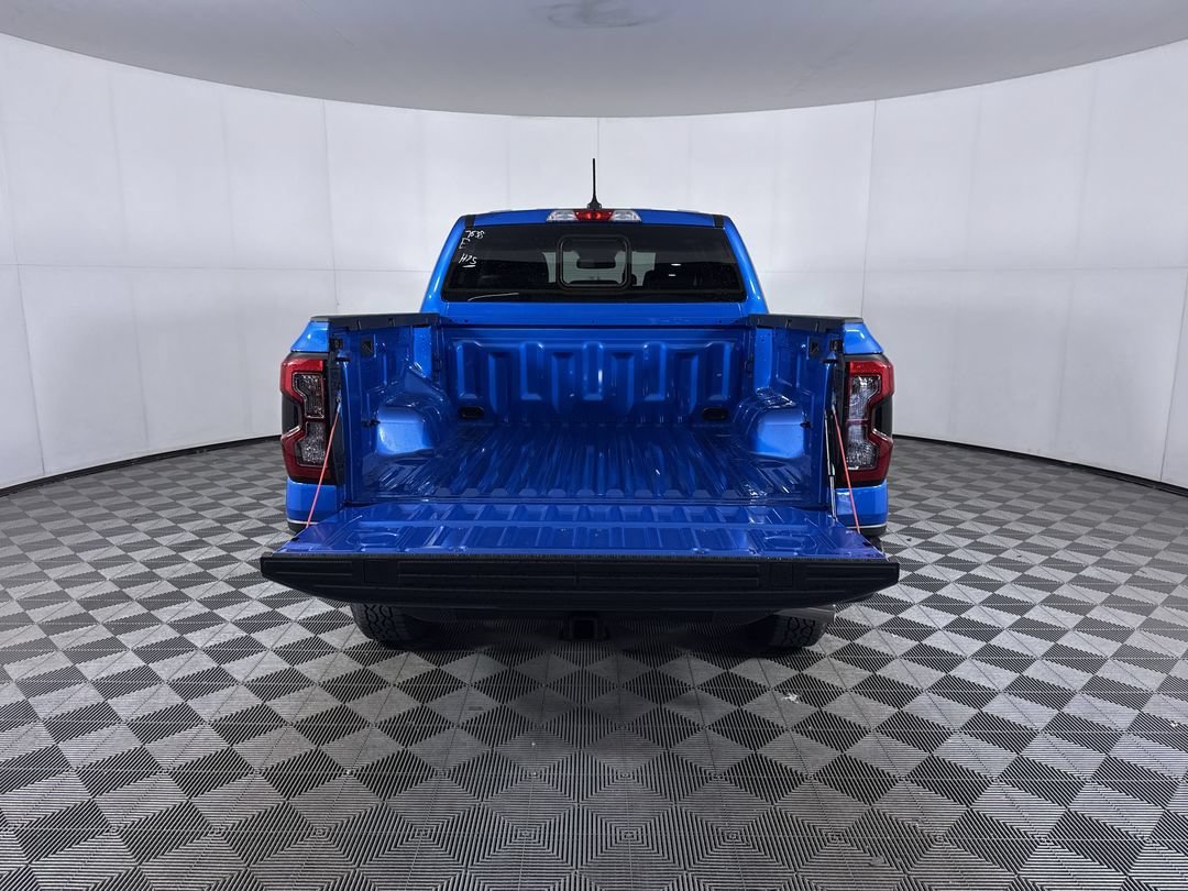 New 2026 Velocity Blue Metallic Ford XLT image 25