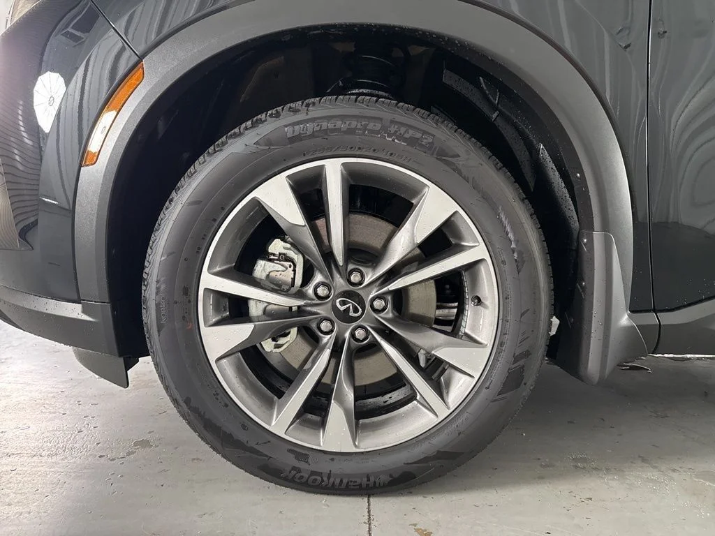 Certified Used 2026 Mineral INFINITI LUXE image 7
