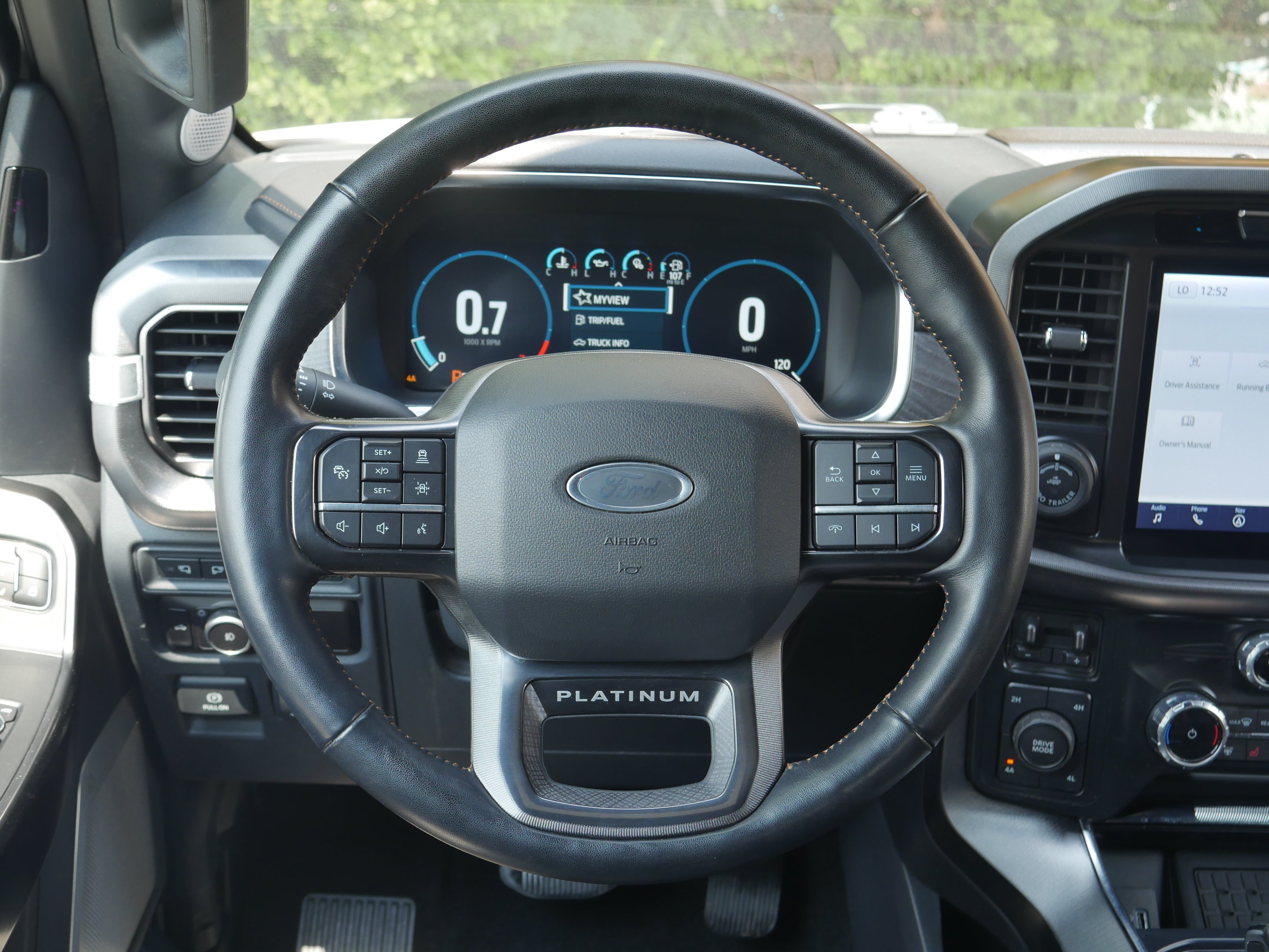 Used 2023 Star White Metallic Tri-Coat Ford Platinum image 6