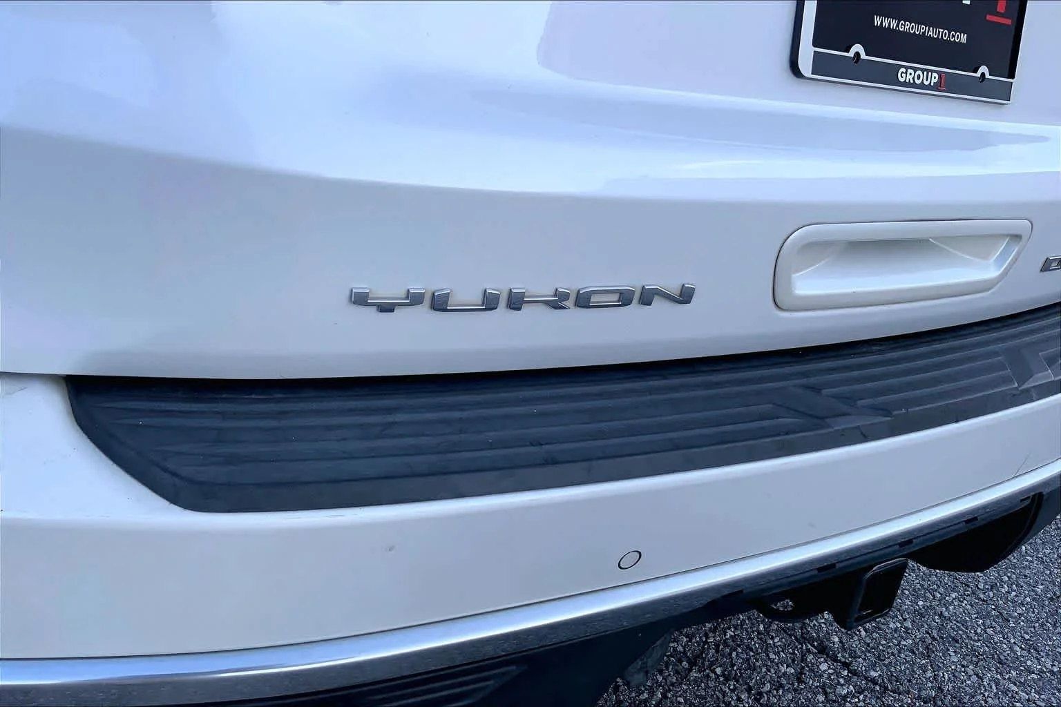 Used 2021 White Frost Tricoat GMC Denali image 28