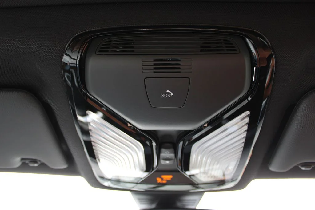 2026 BMW 3 Series 330i - Photo 50