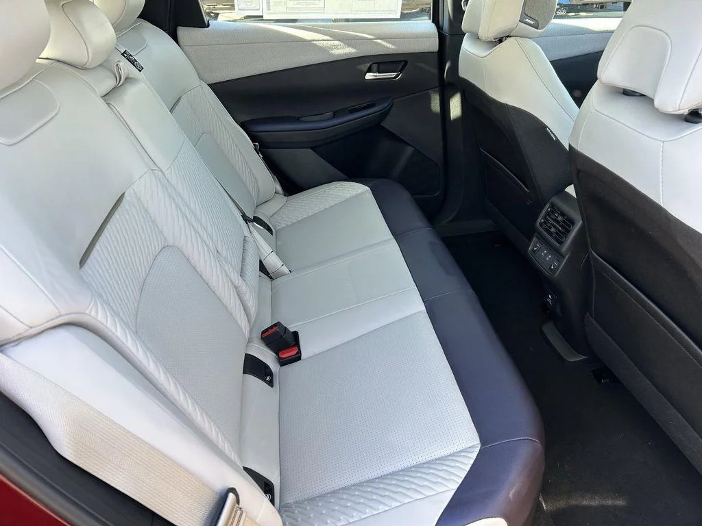 New 2026 Coulis Red Metallic/Black Nissan PLATINUM+ image 11