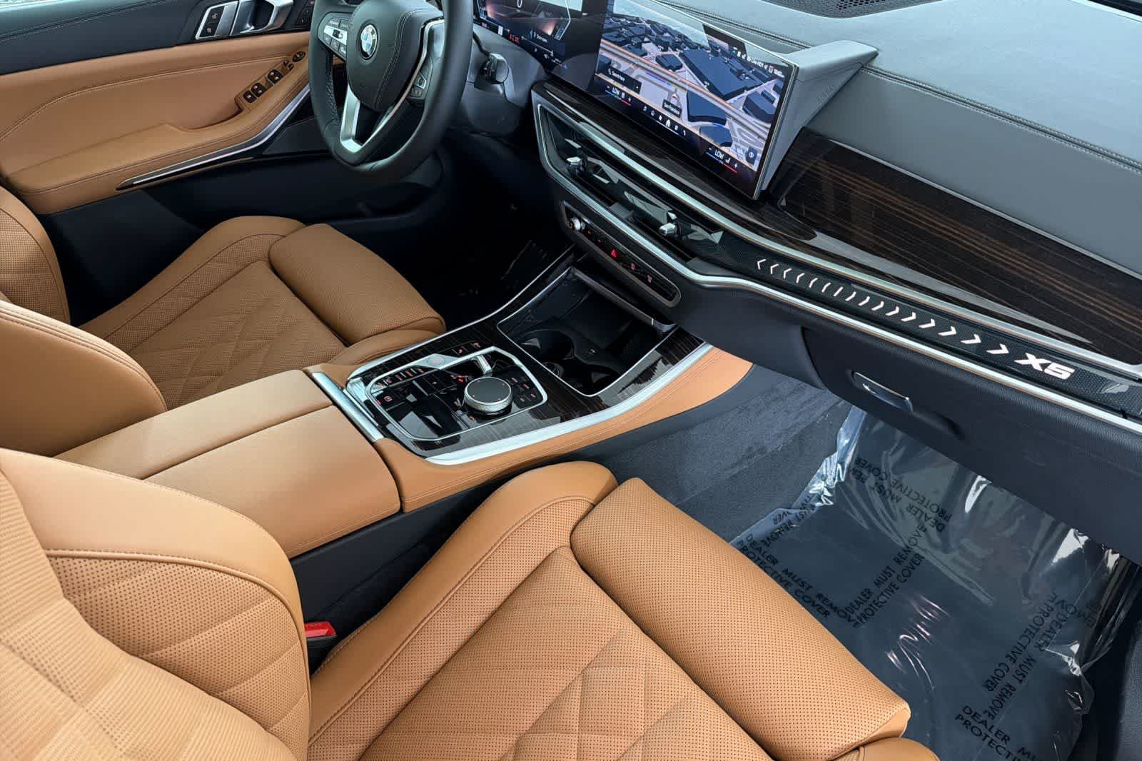 New 2026 Manhattan Green Metallic BMW xDrive40i image 16