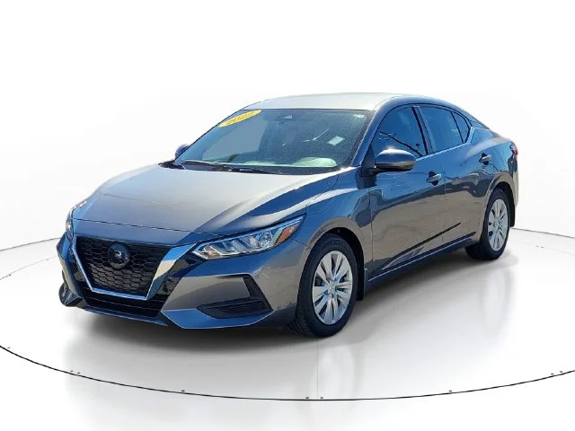 Used 2022 Gray Nissan S image 3