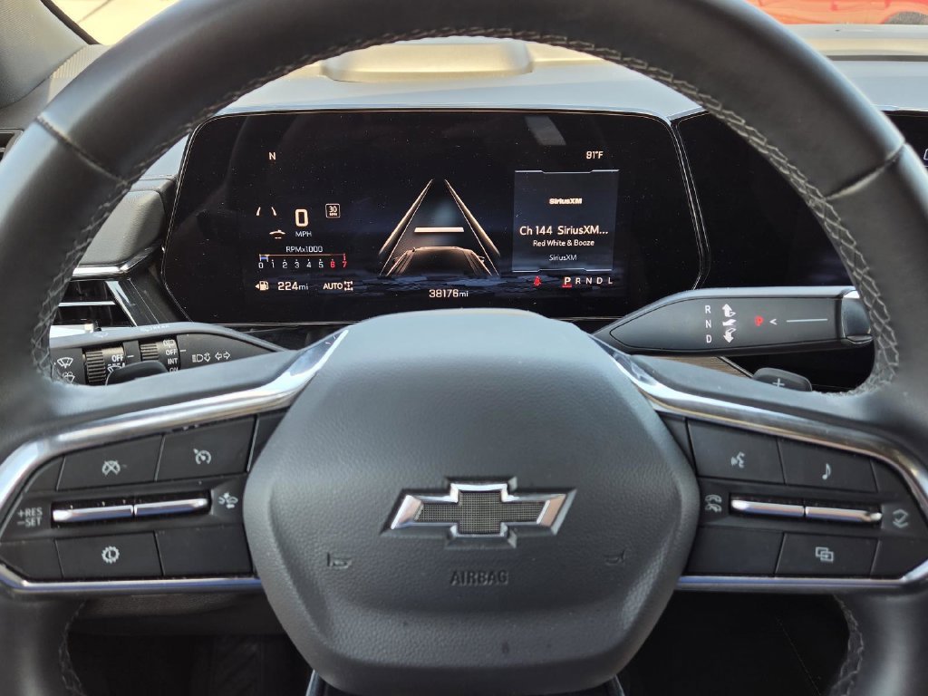 Used 2025 Black Chevrolet Z71 image 16