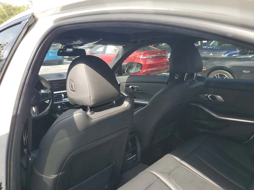Used 2020 White BMW M340i image 10