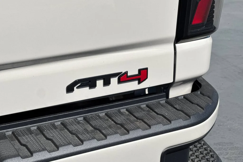 2026 GMC Sierra 3500HD AT4 - Photo 21
