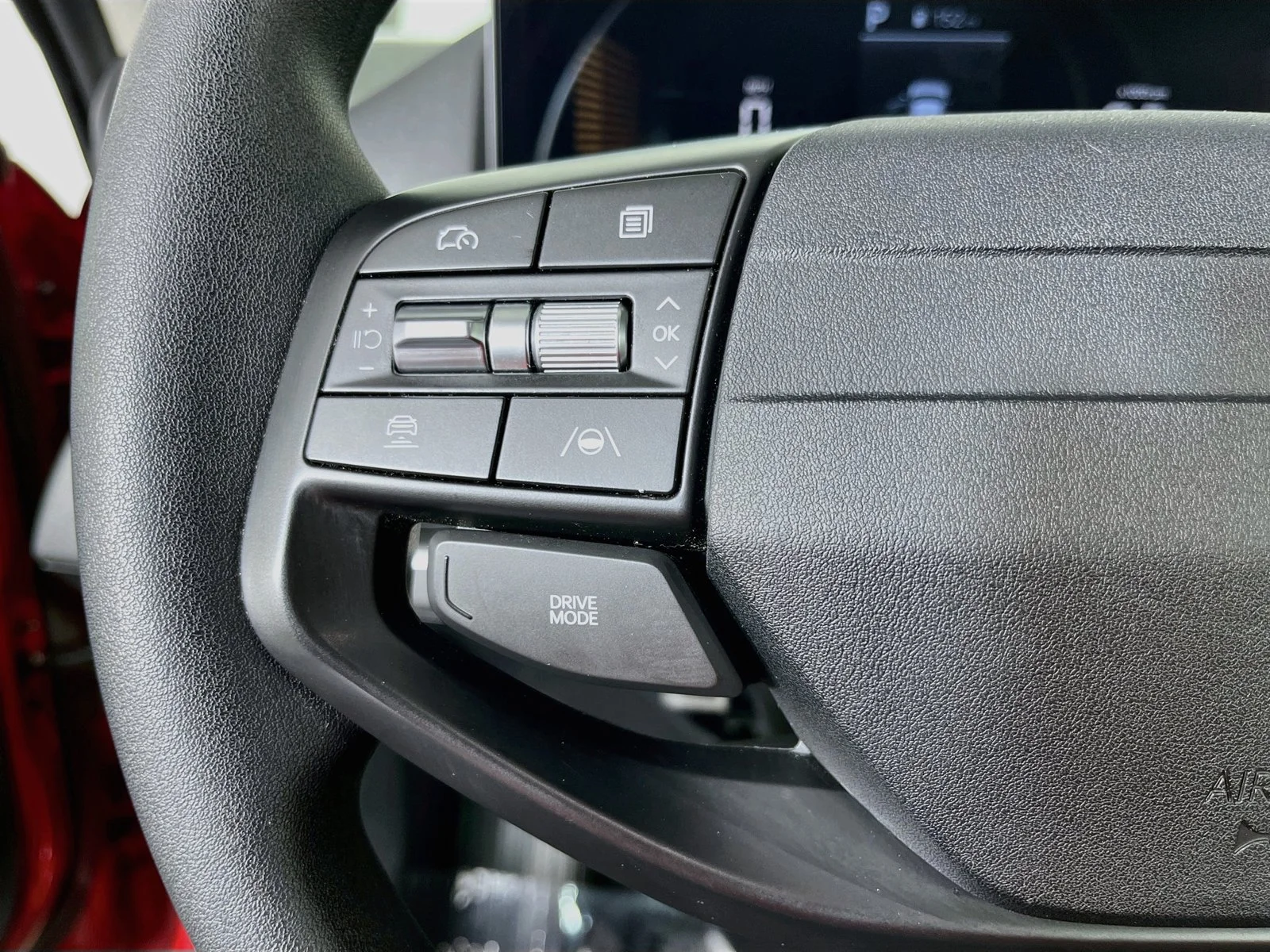 Used 2025 Red Kia LXS image 13