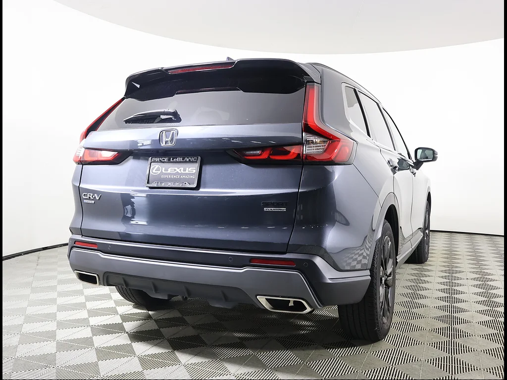 Used 2023 Meteorite Gray Metallic Honda Sport Touring image 5